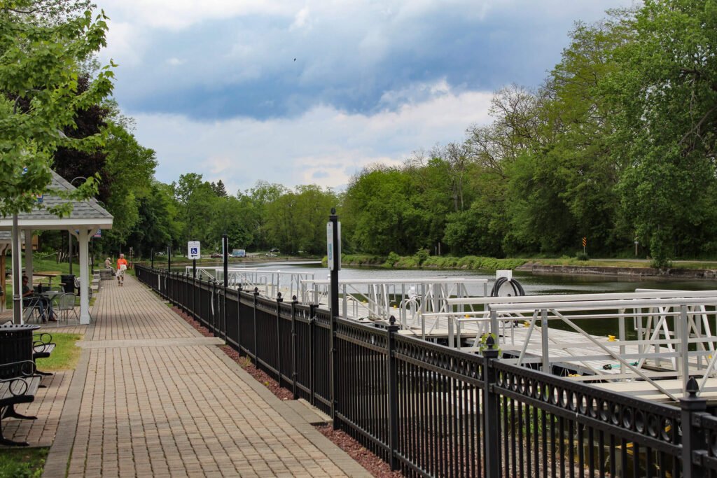 Bushnell's Basin Boat Dock and Canal Amenity Center