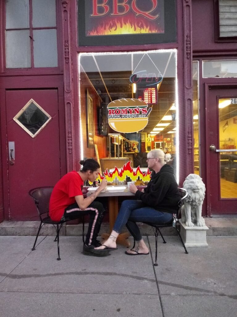 Albion Medina Romyns Restaurant