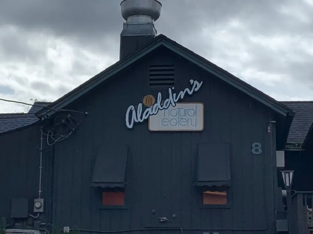 Aladdin’s Natural Eatery