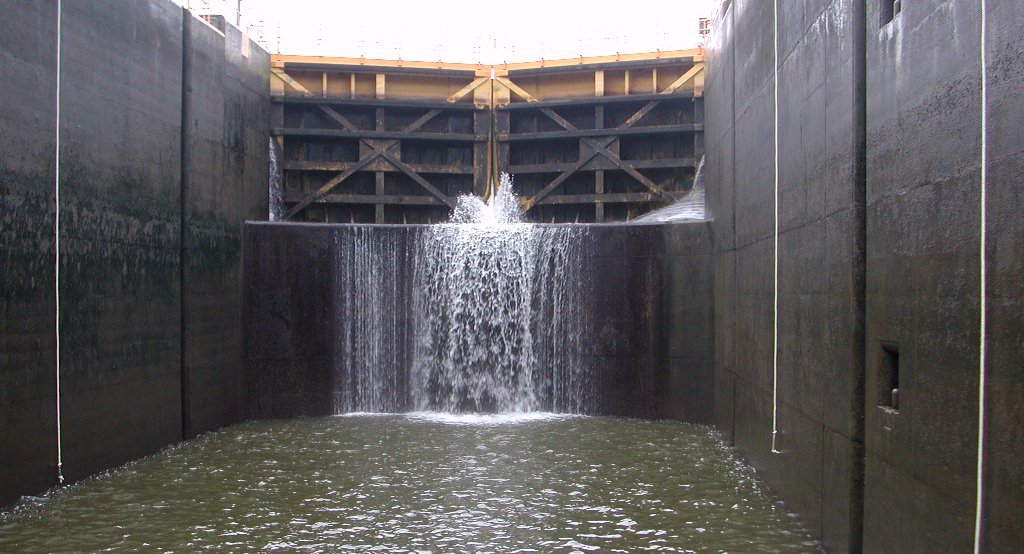 Erie Canal Lock E4 — Waterford