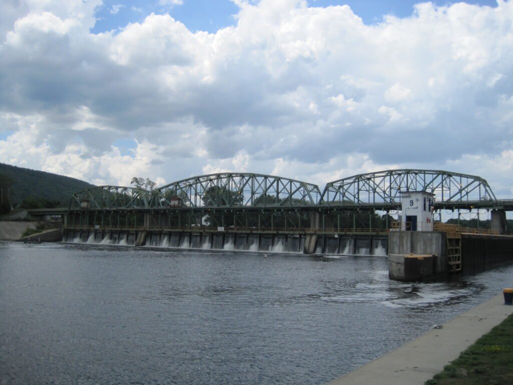Erie Canal Lock E9 — Rotterdam