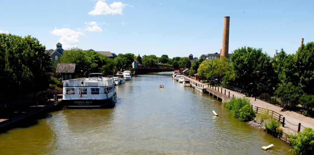 Fairport Canal Harbor
