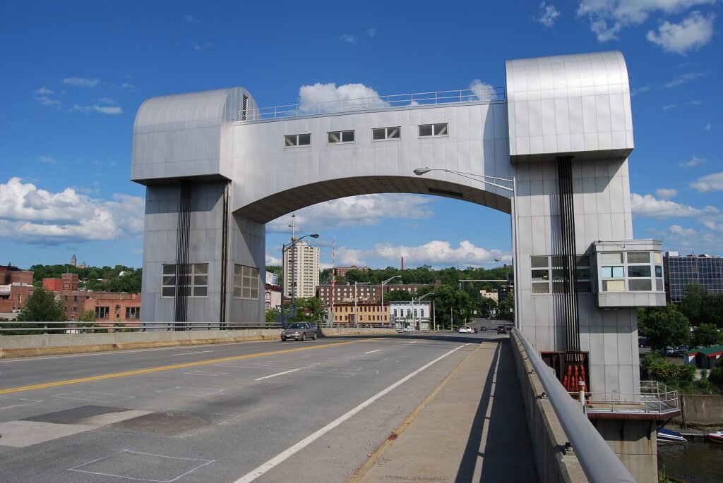 The Green Island lift bridge at Troy, New York
