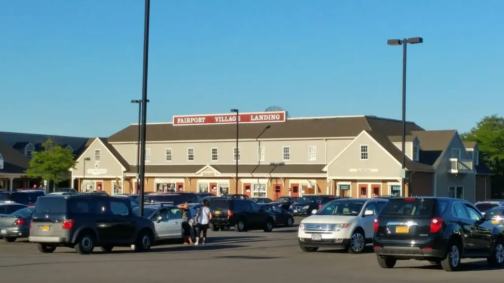 Fairport Village Landing (Cloth-n-Mortar, Anything Goes Consignment, Craft Bits & Pieces)