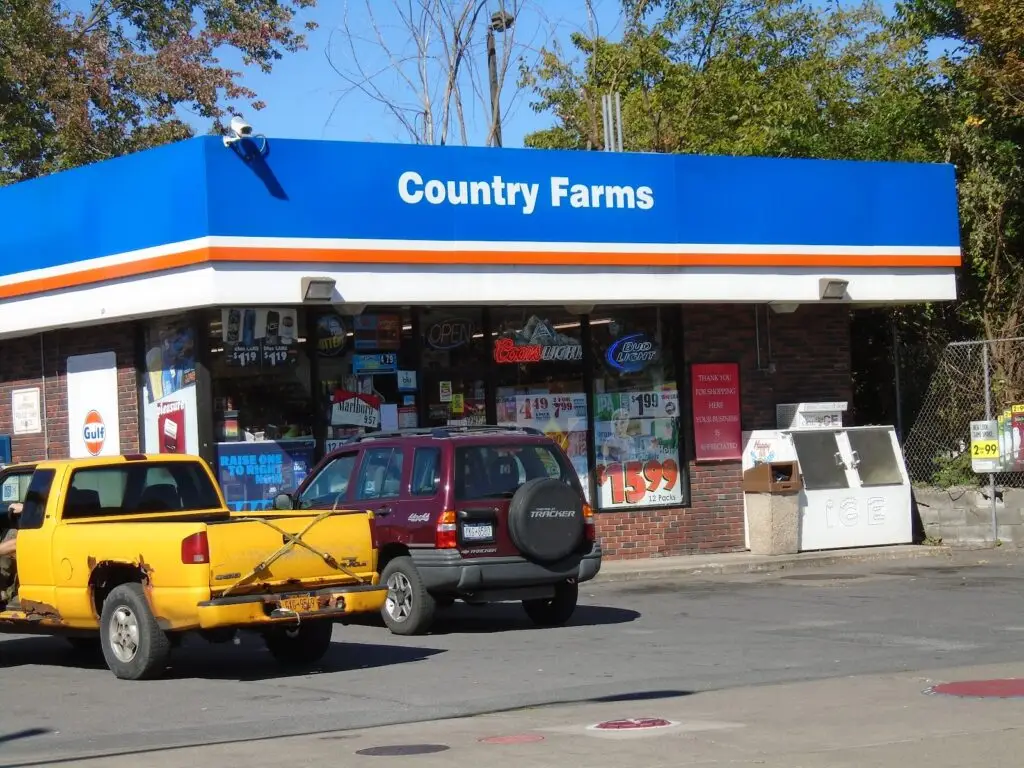 Country Farms Grocery Store