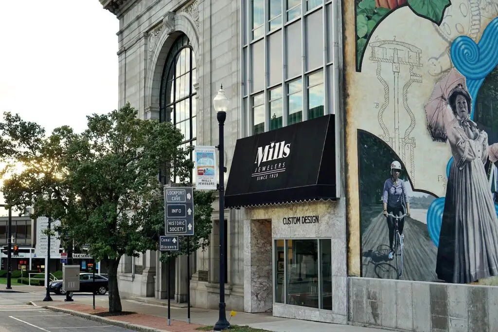 Mills Jewelers