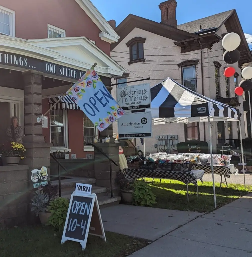 Strings ‘N Things Yarn Shoppe