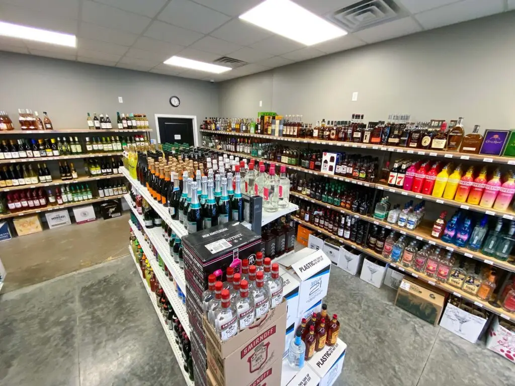 Canalside Liquor
