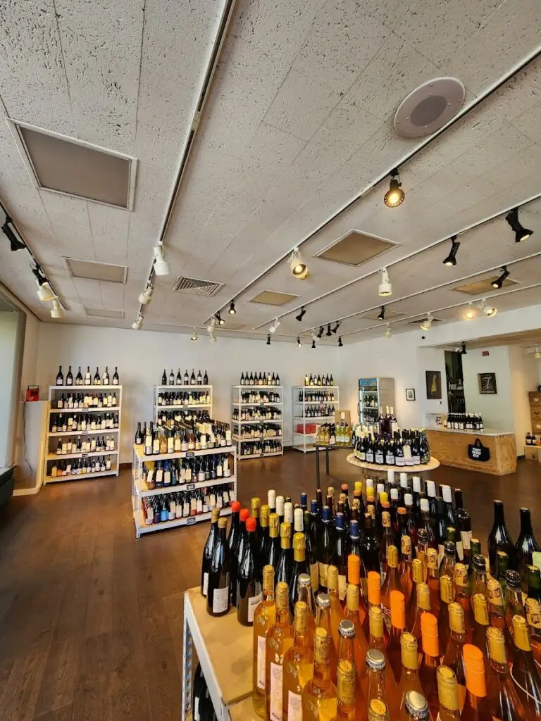 22 2nd St. Wine Co.