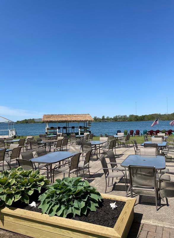 The Shores Waterfront Island Restaurant and Marina / Placid Harbor