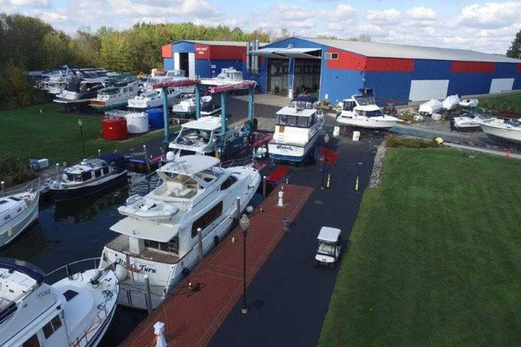 Winter Harbor Marina